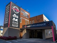 ナップス、バイクメンテに特化した新業態2店舗を開設 画像