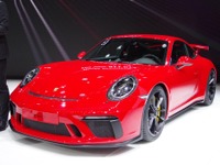 【ジュネーブモーターショー2017】ポルシェ 911GT3 改良新型…自然吸気で500馬力 画像