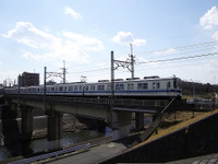 東武500系リバティの終着駅、運河…地元は「聞いてないよ～」 画像