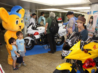 体験型交通安全啓発イベントをターミナル駅で開催---日本自動車会議所など　4月8～9日 画像