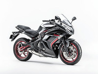 カワサキ Ninja 400、特別カラー採用の限定モデルを発売 画像