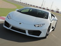 ランボルギーニ、売上高が初の9億ユーロ超　2016年通期決算 画像