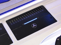 【カーオーディオ・インストール雑学】パワーアンプの取り付け方…場所の決め方 画像