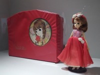 「リカちゃん展」---580体の魅力と50年の月日にあなたは抗えるか［写真蔵］ 画像