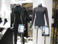 【東京モーターサイクルショー2017】バイク用品商社・山城の挑戦、遮熱インナーでユニクロに対抗 画像