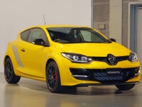 ルノー メガーヌ R.S. 最終モデルに日本限定車「パックスポール」…20台のみ 画像