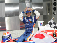 インディアナポリスに君が代が響いた! 画像