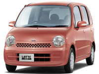 新車の選び方…リヤシートの形状とスライド量 画像