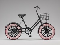 ブリヂストン、空気充填不要の次世代自転車用タイヤを開発 画像