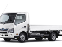 日野 デュトロ、PCSを全車標準装備 画像