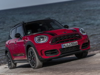 【上海モーターショー2017】MINI ジョンクーパーワークス クロスオーバー、コネクト搭載 画像