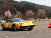 紳士淑女が集まりクラシックカーを楽しむ…マロニエランin日光2017 画像