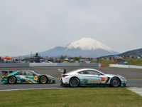 【SUPER GT 第2戦】2日間で9万2100人が来場、AKB48 Team8 太田奈緒も登場 画像