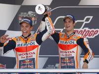 【MotoGP 第4戦スペイン】ホンダが1-2、ドゥカティは表彰台100回達成 画像