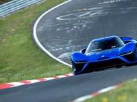 出力1メガワット、中国EVスーパーカーがニュル新記録…ウラカン 超える6分45秒 画像