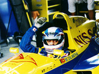 スリランカの国民的レーサー、不法就労助長容疑で逮捕 画像