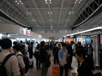 【人とくるまのテクノロジー2017】本日開幕…朝から多くの人で賑わい 画像