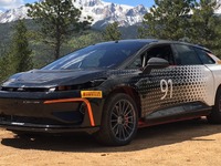 【パイクスピーク2017】パワーは1050馬力、テスラのライバルがEVで参戦…FF91 画像