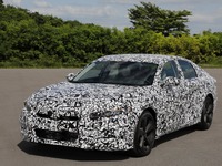 ホンダ アコード 次期型、1.5ターボ設定…プロトタイプを公開 画像