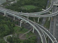 高速道路インターチェンジ合流部分で自動運転車に情報提供を検討…国土交通省 画像