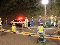 ワイヤロープ事故対応訓練　高速道路2車線区間...全国初、東海環状道で 画像