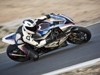 【グッドウッド2017】BMW HP4 RACE 初公開予定…フレームとホイールはフルカーボン製 画像