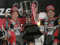 【鈴鹿8耐】デンソーサポートライダーが優勝 画像