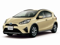 【トヨタ アクア 改良新型】デザイン刷新、新グレード「クロスオーバー」も設定 画像