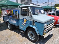 【石和温泉郷クラシックカーフェス2017】初代ダットサン キャブライトやスバル サンバーなどのレアなトラック 画像