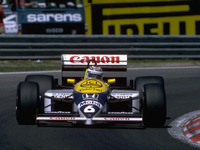 ネルソン ピケが教習所通い　免許再取得へ 画像