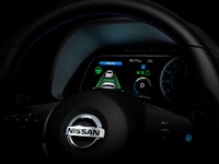 日産 リーフ 次期型、コクピットを公開…プロパイロット作動!! 画像