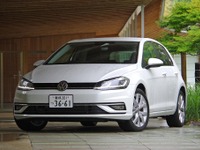 【VW ゴルフ 試乗】たとえクルマ好きの面々が反発しようとも…岩貞るみこ 画像