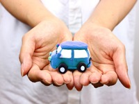 「運転をやめてくれない」認知症介護家族の3割が回答…強制的に鍵を隠すケースも 画像