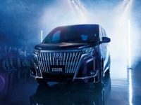 【トヨタ ヴォクシー/ノア/エスクァイア 改良新型】意匠変更、各モデルの個性をアピール 画像