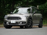 【MINI クーパーS E クロスオーバー 試乗】一粒で3度美味しいプラグインハイブリッド…中村孝仁 画像