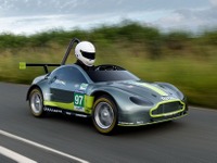アストンマーティン、重力レーサー開発…モチーフは V8 ヴァンテージGTE 画像