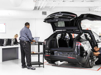 米テスラ、新型EV モデル3 納車開始に備え、アフターサービスを大幅拡充 画像