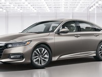 ホンダ アコード 新型、ハイブリッドも登場…新世代2モーターシステム搭載 画像
