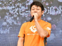 【鈴鹿8耐 40周年記念トークショー】雨なら任せろ！ 若手と5位以内を目指す…秋吉耕佑 画像