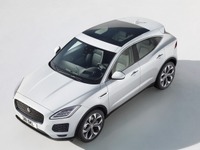 ジャガー E-PACE に先進運転支援システム…交通標識も認識 画像