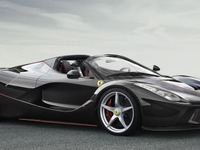 フェラーリ世界販売5.8%増、V12搭載車が好調 2017年上半期 画像