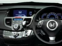 ホンダ オデッセイ に特別仕様…HDDナビなど装備 画像