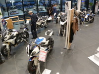 BMWグループ 東京ベイ、二輪モデルの新車販売を開始 画像