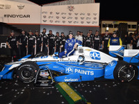 【INDYCAR 第15戦】ニューガーデン今季4勝目、初王座に向け前進…琢磨は序盤アクシデントに巻きこまれる 画像