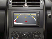 メルセデス純正ナビ購入で、リアビューカメラまたは地デジがついてくる 画像