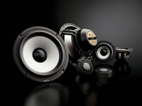 BEWITHから完全新設計の高音質スピーカー『Reference AM』登場、デモカーで緊急チェック 画像