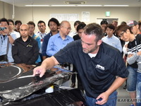 米国のカーフィルムメーカー XPEL が日本ツアーを実施…トップ技術者による実演にくぎ付け 画像