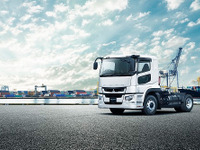 三菱ふそう、大型トラック新型スーパーグレートにトラクタ車型を追加 画像
