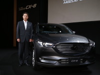 【新聞ウォッチ】「こだわり経営」を貫くマツダ、CX-8 もぶれずにディーゼルのみ 画像