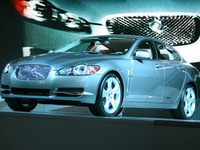 【フランクフルトモーターショー07】ジャガー XF を発表 画像